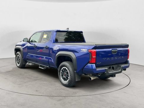 Used 2024 Toyota Tacoma TRD Off-Road AWD/4WD image 7