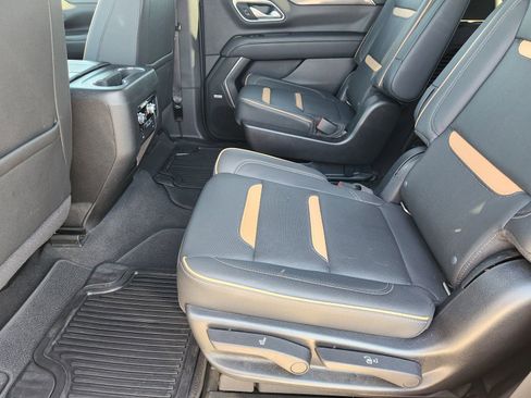 Used 2022 GMC Yukon AT4 image 34