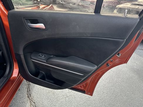 Used 2021 Dodge Charger SXT w/ Leather Interior Group image 17