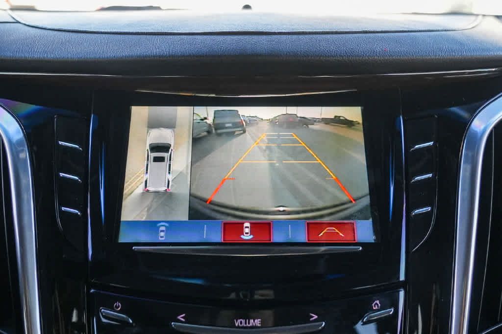 Used 2019 Cadillac Escalade ESV Premium Luxury RWD image 22