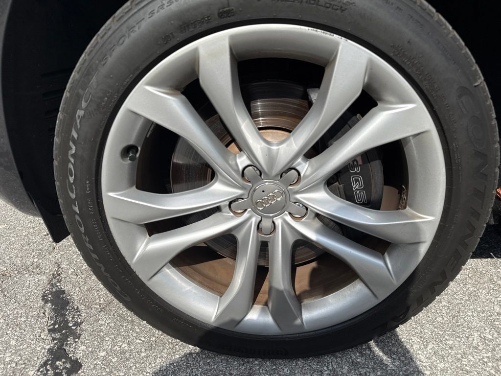 Used 2015 Audi SQ5 Premium Plus w/ Technology Package AWD/4WD image 10