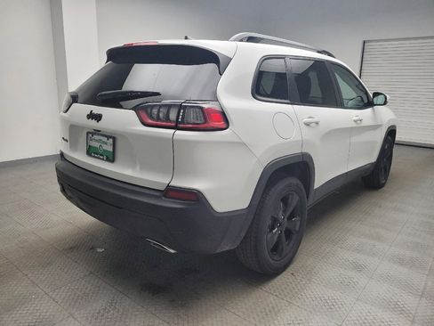 Used 2019 Jeep Cherokee Altitude image 9