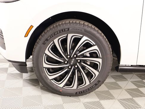 New 2026 Lincoln Navigator Black Label AWD/4WD image 19