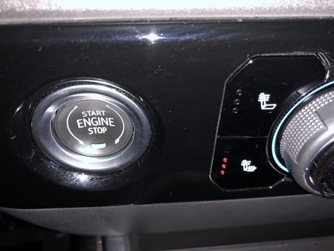 Used 2023 Chevrolet Silverado 1500 LT Trail Boss image 32