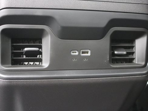 Used 2024 Chevrolet Silverado 1500 LT Trail Boss image 11