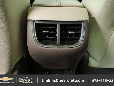 Certified 2024 Chevrolet Malibu LT FWD image 18