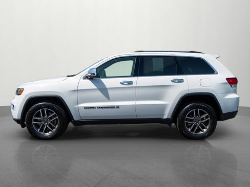Used 2022 Jeep Grand Cherokee Limited w/ Trailer Tow Group IV AWD/4WD image 4