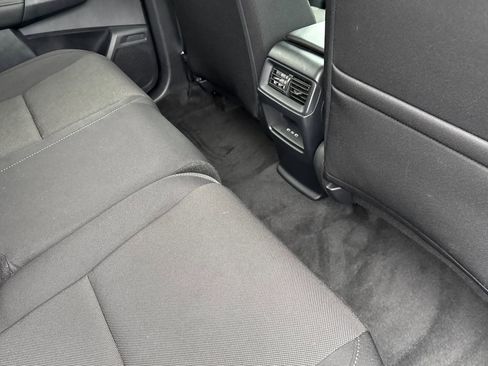 Certified 2025 Honda CR-V EX image 28