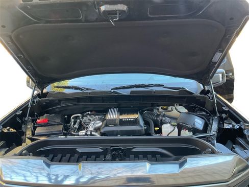 Used 2023 GMC Sierra 1500 AT4 w/ Technology Package image 14