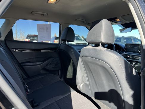 Used 2021 Kia Seltos S image 19