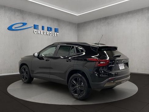 New 2026 Chevrolet Trax ACTIV w/ Driver Confidence Package FWD image 6