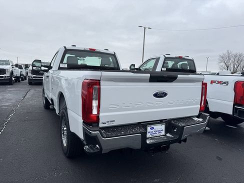 New 2026 Ford F250 XL w/ XL Chrome Package image 13