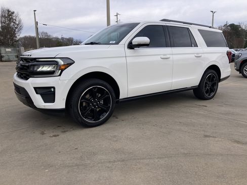 Used 2022 Ford Expedition Max Limited image 1
