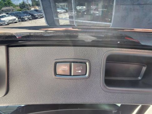 Used 2016 Porsche Macan S AWD/4WD image 13
