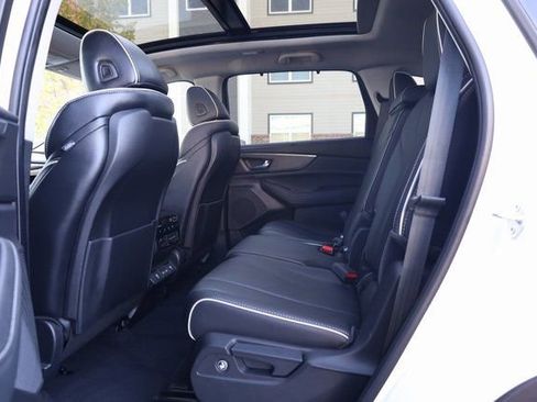 Used 2024 Acura MDX SH-AWD w/ Advance Package image 28