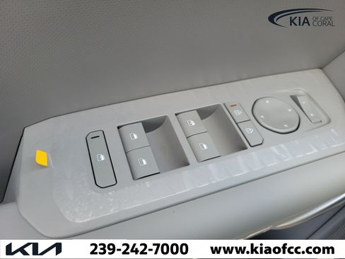 New 2027 Kia Seltos S FWD image 20
