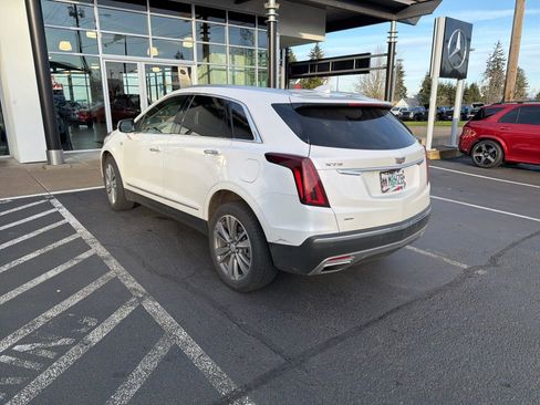 Used 2021 Cadillac XT5 Premium Luxury w/ Platinum Package image 7