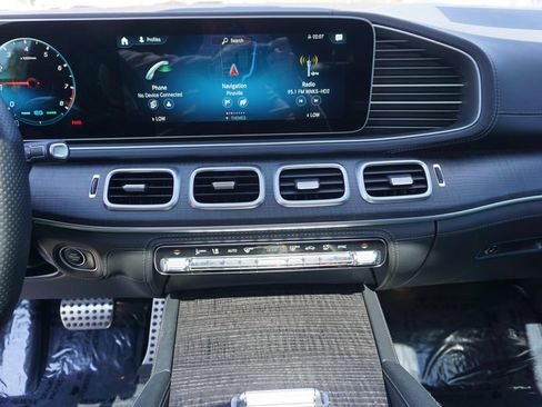 Certified 2023 Mercedes-Benz GLS 63 AMG 4MATIC image 26