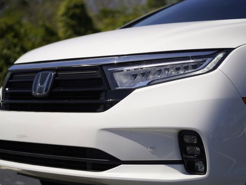 Used 2024 Honda Odyssey Touring image 46