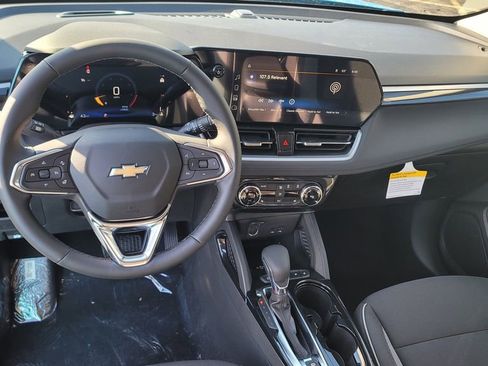New 2026 Chevrolet TrailBlazer LT FWD image 24