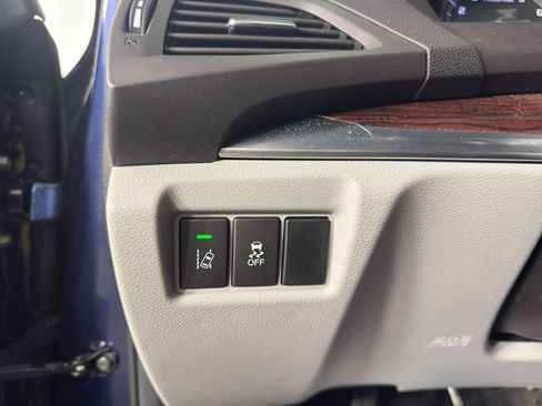 Used 2016 Acura MDX FWD w/ Technology Package image 16