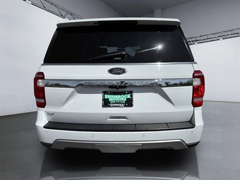 Used 2021 Ford Expedition XLT image 6