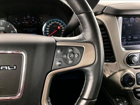 Used 2018 GMC Yukon XL Denali w/ Open Road Package image 19