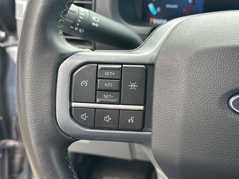 Used 2025 Ford F150 XLT w/ Equipment Group 301A Standard AWD/4WD image 15