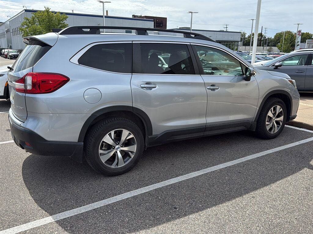 Used 2021 Subaru Ascent Premium w/ Convenience Package AWD/4WD image 8