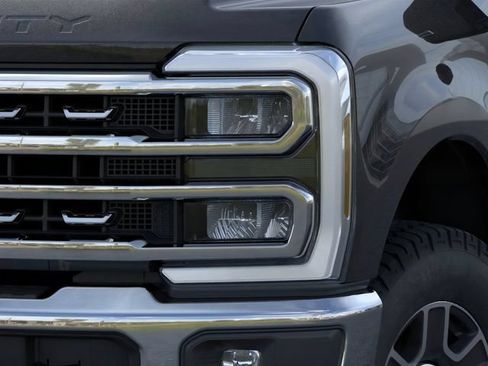 New 2026 Ford F250 4x4 Crew Cab Super Duty image 18