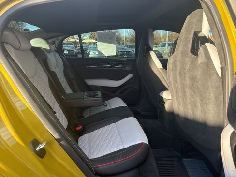 Used 2024 Cadillac CT5 V Blackwing w/ Driver Assist Package image 21