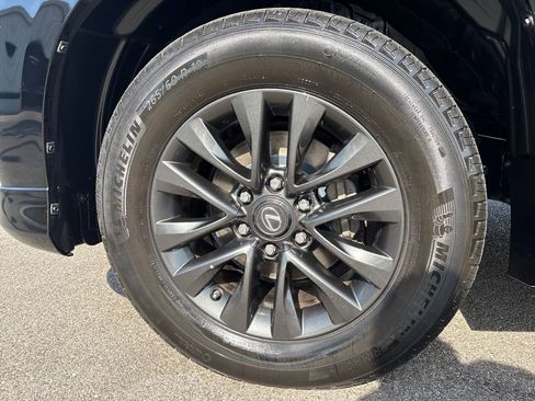Used 2020 Lexus GX 460 Premium w/ Premium Package AWD/4WD image 47