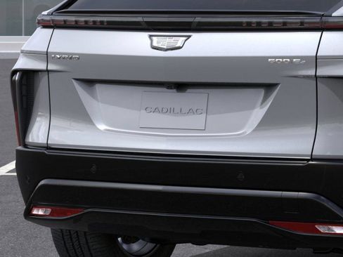 New 2026 Cadillac Lyriq Sport w/ LPO, Floor Liner Package AWD/4WD image 14