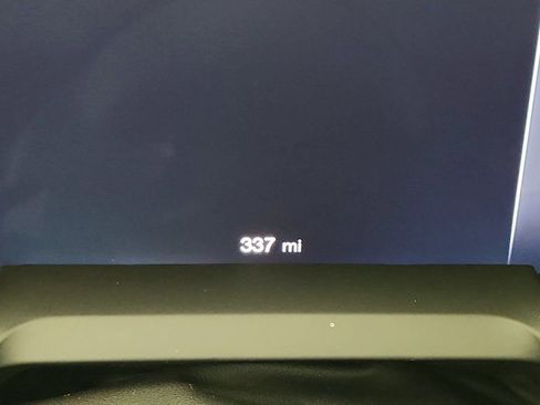 Used 2025 Alfa Romeo Giulia AWD w/ Veloce Package AWD image 16