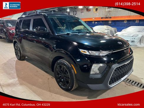 Used 2021 Kia Soul LX image 1