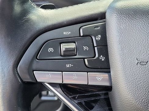 Used 2023 Cadillac Escalade ESV Sport image 24