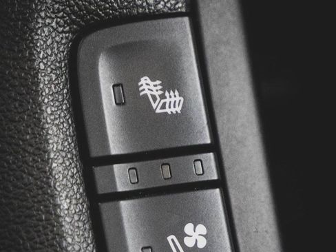 Used 2017 GMC Acadia Denali w/ Technology Package image 9