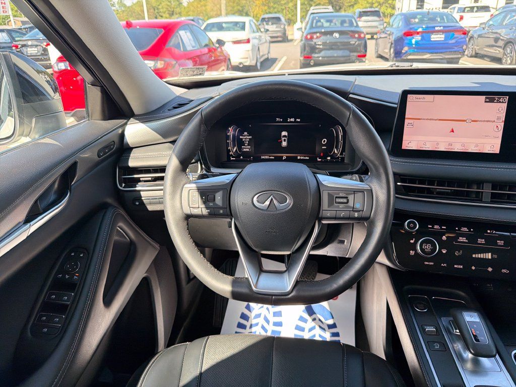 Used 2023 INFINITI QX60 Luxe w/ Cargo Package AWD/4WD image 19