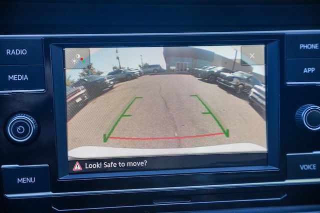 Used 2021 Volkswagen Jetta R-Line FWD image 26