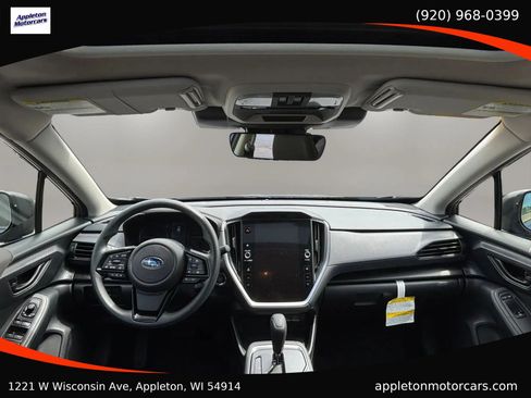 Used 2025 Subaru Crosstrek 2.0i Premium AWD/4WD image 17