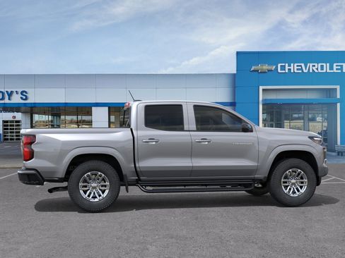 New 2026 Chevrolet Colorado LT w/ LT Convenience Package AWD/4WD image 6