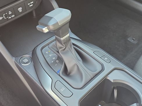 New 2025 Kia K4 LXS image 28