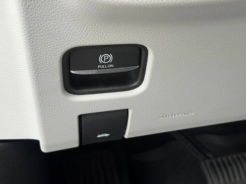 Used 2022 Jeep Grand Cherokee Summit w/ MOPAR Finishing Package AWD/4WD image 24