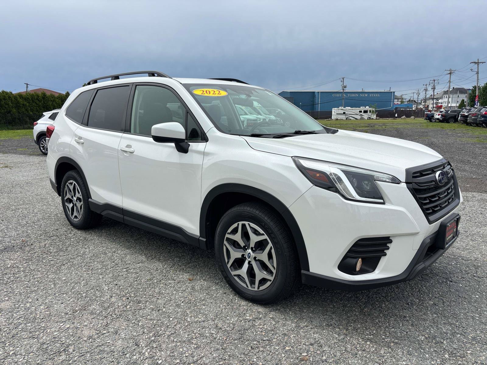 Used 2022 Subaru Forester Premium AWD/4WD image 3