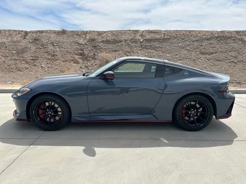New 2025 Nissan Z NISMO w/ Floor Mat Package RWD image 4
