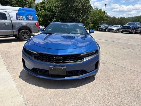 Used 2019 Chevrolet Camaro LS RWD image 4