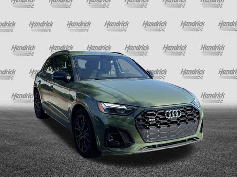 Used 2023 Audi SQ5 Premium Plus w/ Premium Plus Package AWD/4WD image 2