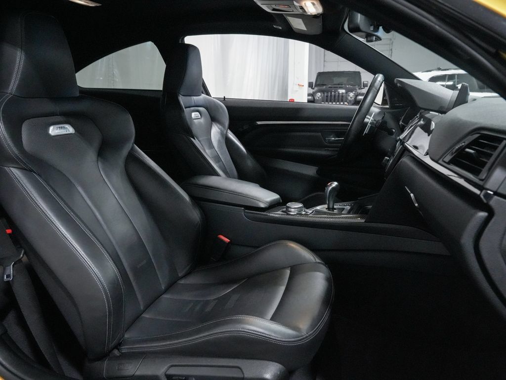 Used 2015 BMW M4 Coupe w/ Executive Package RWD image 22