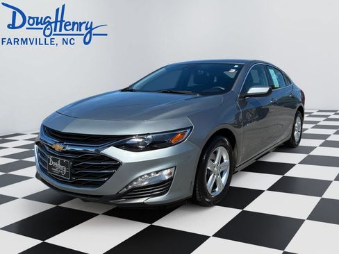 Used 2024 Chevrolet Malibu LT FWD image 1