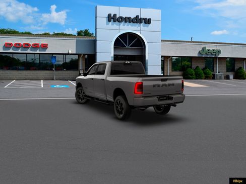 New 2026 RAM 2500 Big Horn AWD/4WD image 5